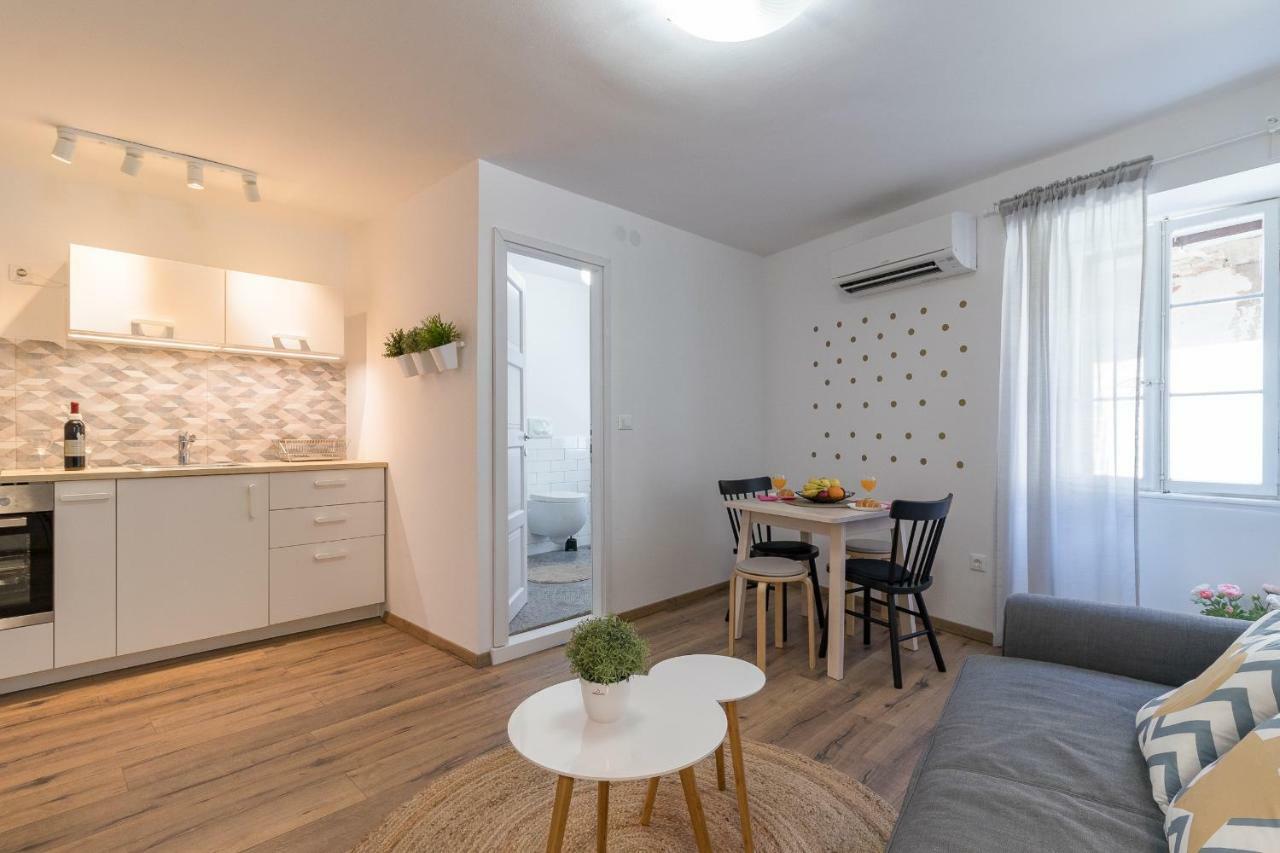 Central New Apartment Nonna Mara Rovinj Luaran gambar